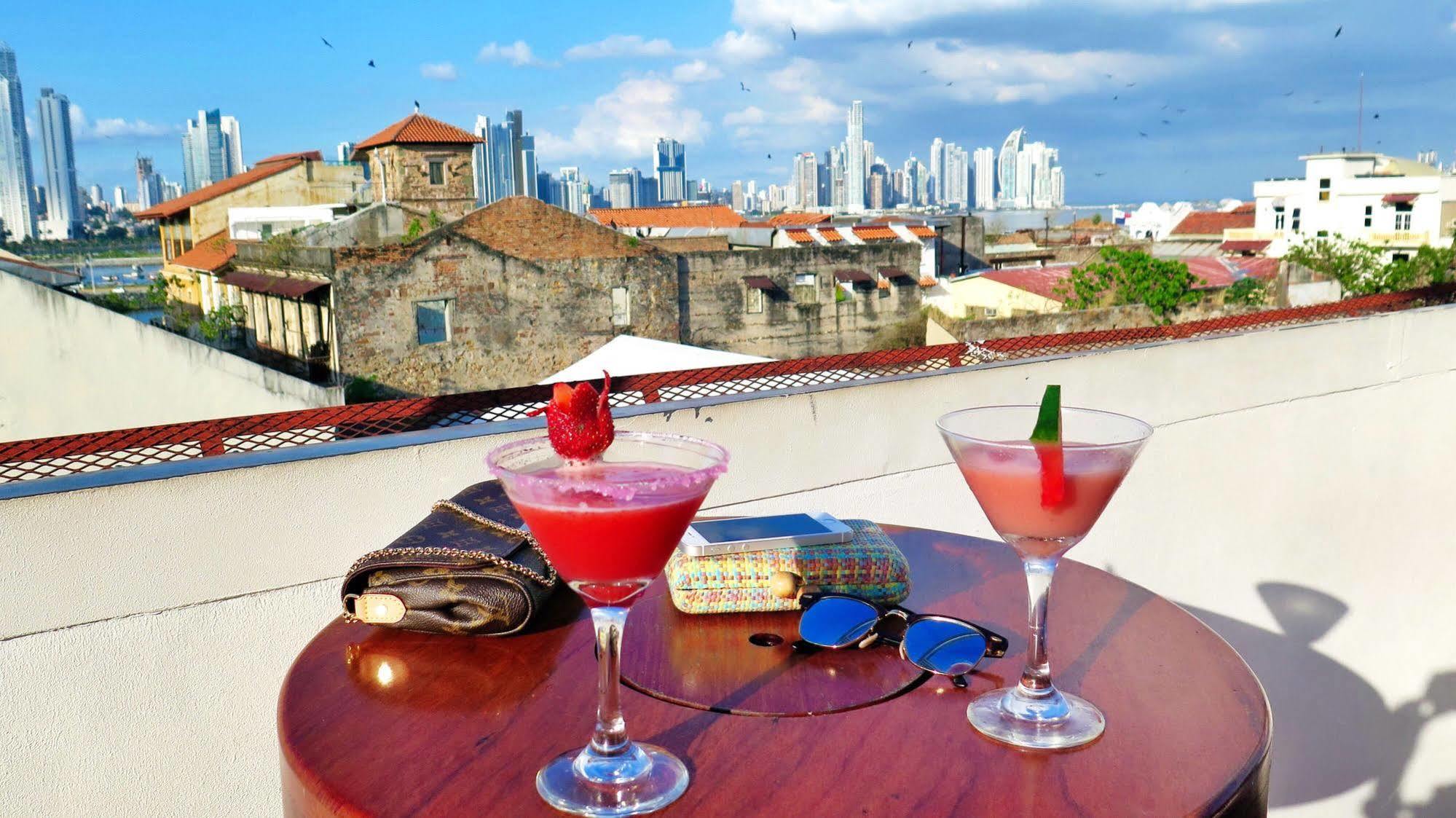Hotel Tantalo - Kitchen - Roofbar